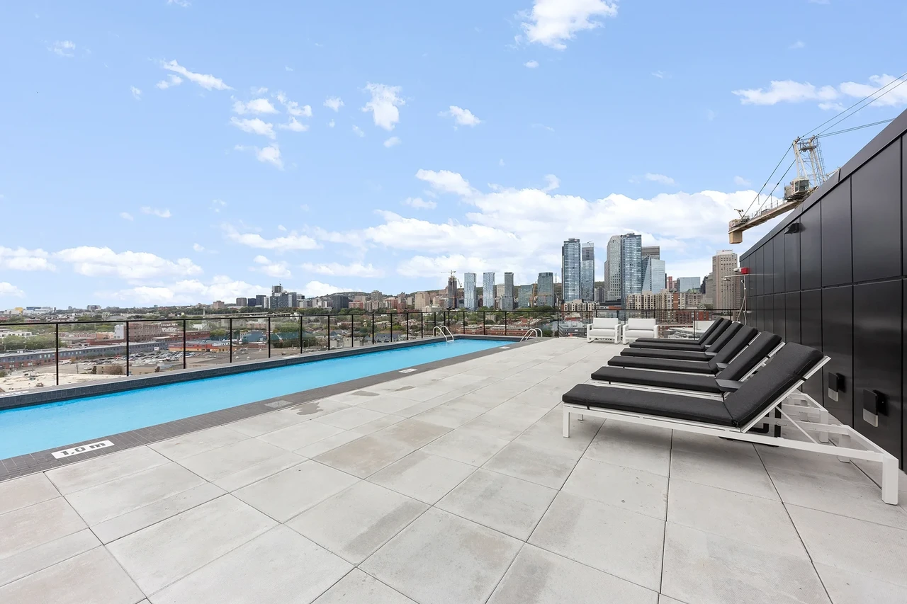 D 16972 img4 2025 01